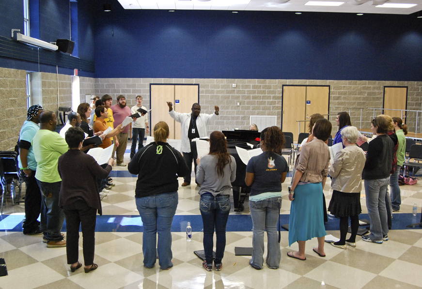 KCC choir students rehearse