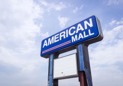 A sign reading "American Mall," a promo courtesy of Stephen Crompton for his upcoming "The American Mall" lecture at KCC.
