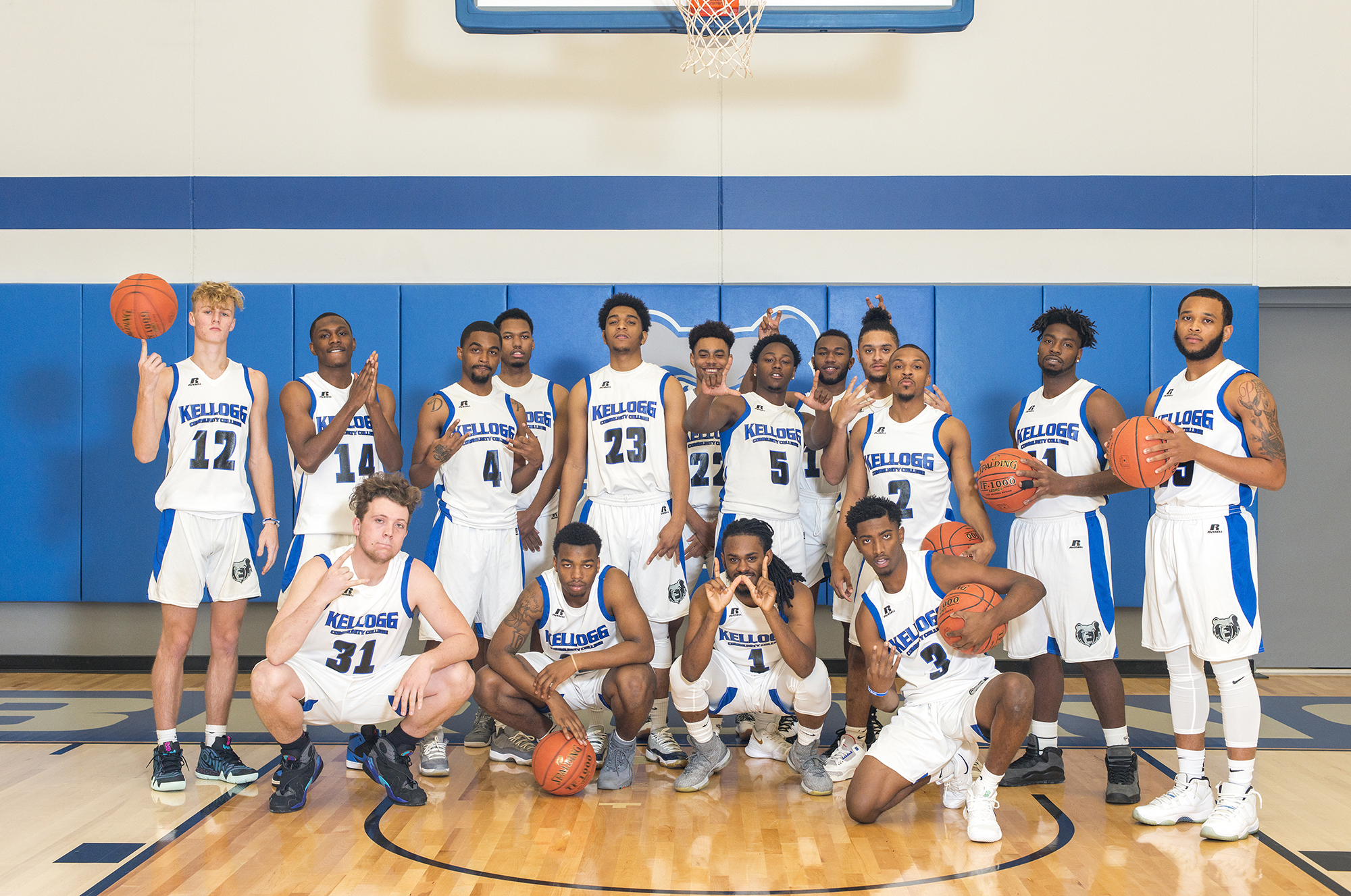 KCC's 2018-19 men's basketball team.