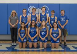 KCC's 2021 men's and women's cross-country teams.