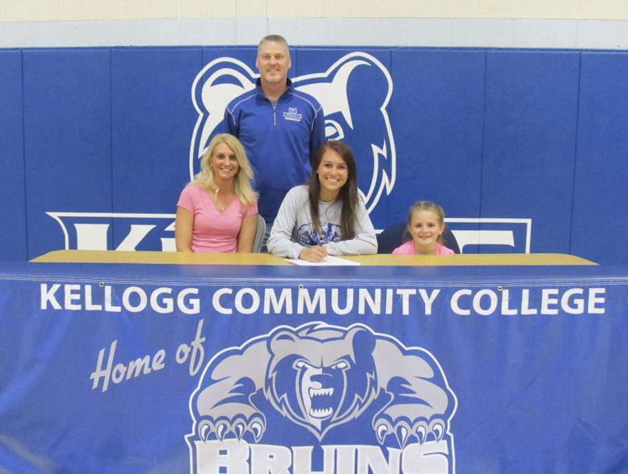 Ashtin Kaminer signs a National Letter of Intent to play women's basketball at KCC.