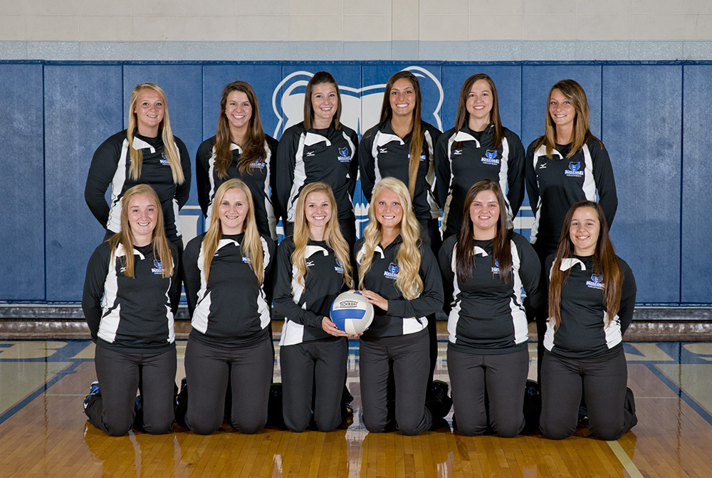 KCC's 2014 women's volleyball team.