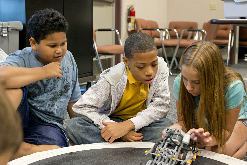 how-to-start-a-robotics-program-at-your-school-infographic-e-learning