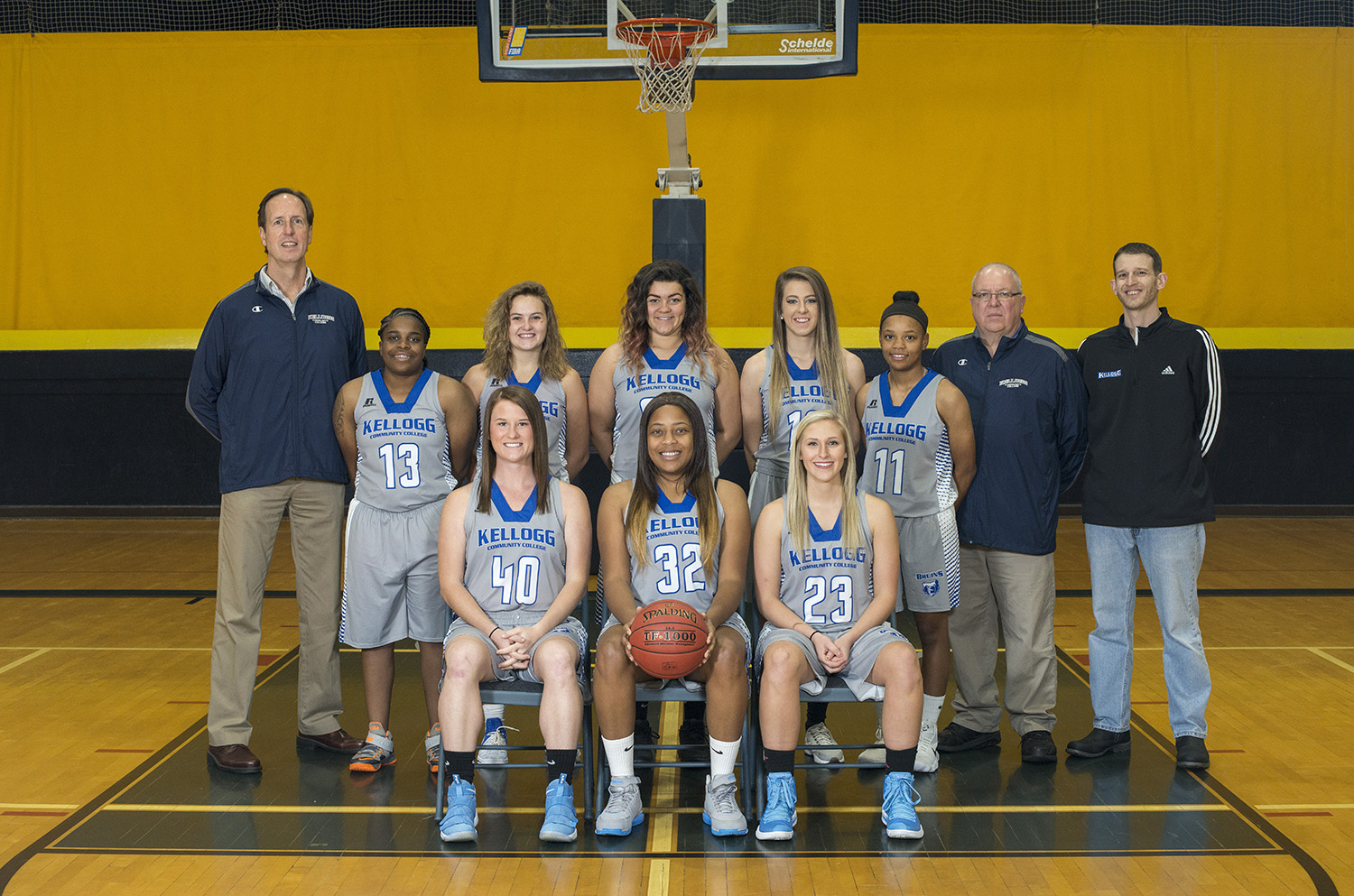 KCC's 2017-18 women's basketball team.