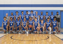 KCC's 2021-22 men's basketball team.